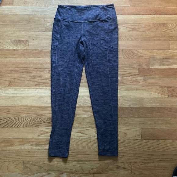 Victoria's Secret Pants - Victoria’s Secret pocket leggings